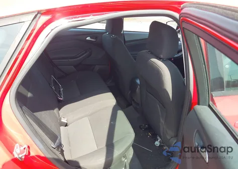 2015 Ford Focus Se из США, поврежденный, VIN 1FADP3K23FL233512